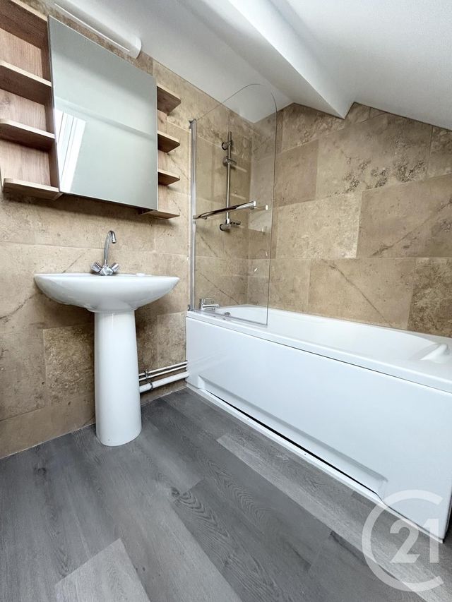 Appartement T2 à louer - 2 pièces - 18.37 m2 - PONT AUDEMER - 27 - HAUTE-NORMANDIE - Century 21 Harmony