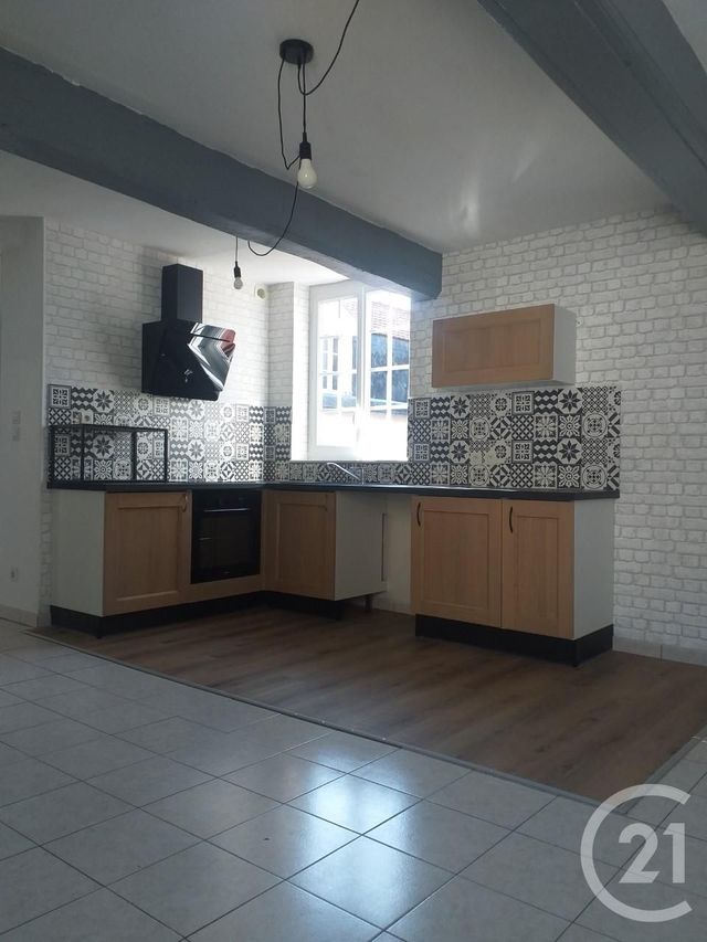 Appartement T4 à louer - 4 pièces - 58.14 m2 - PONT AUDEMER - 27 - HAUTE-NORMANDIE - Century 21 Harmony