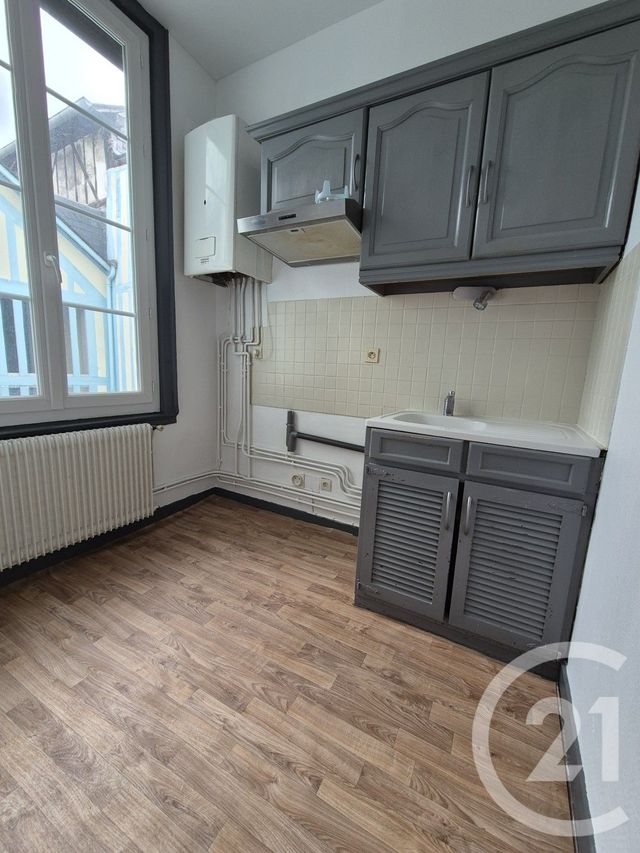 Appartement F2 à louer - 2 pièces - 53.92 m2 - PONT AUDEMER - 27 - HAUTE-NORMANDIE - Century 21 Harmony
