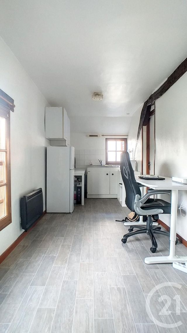 Appartement Studio à louer - 1 pièce - 17.41 m2 - PONT AUDEMER - 27 - HAUTE-NORMANDIE - Century 21 Harmony