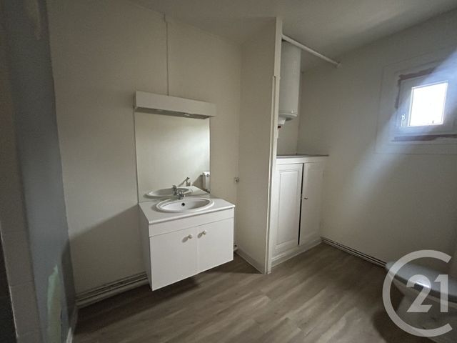 Appartement F2 à louer - 2 pièces - 50.15 m2 - PONT AUDEMER - 27 - HAUTE-NORMANDIE - Century 21 Harmony