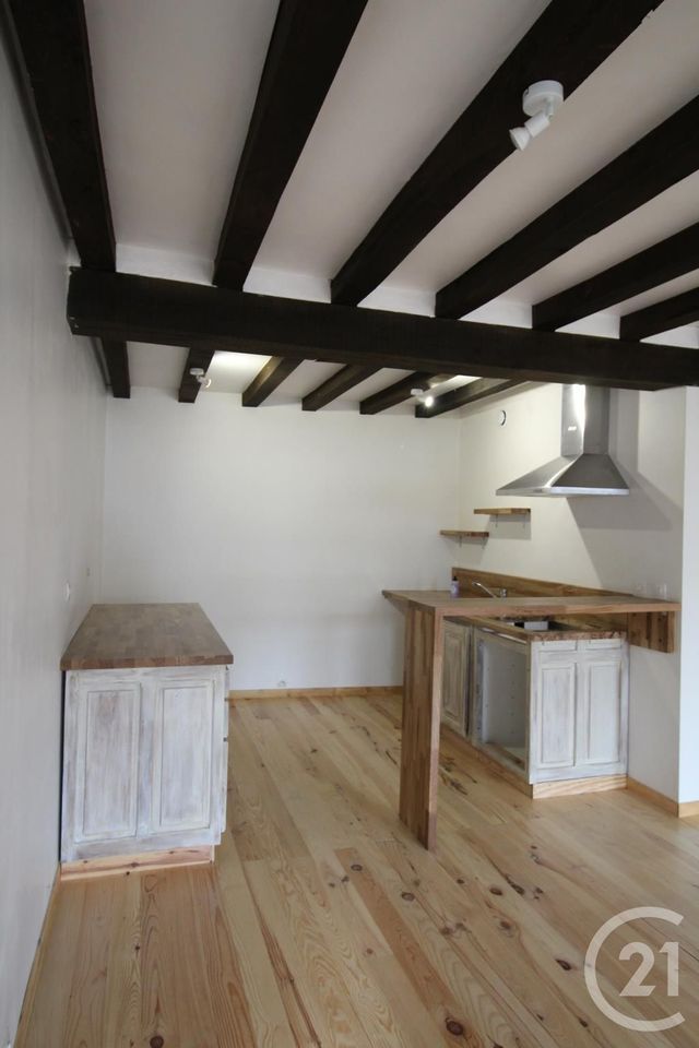 Appartement T3 à louer - 3 pièces - 78.57 m2 - PONT AUDEMER - 27 - HAUTE-NORMANDIE - Century 21 Harmony