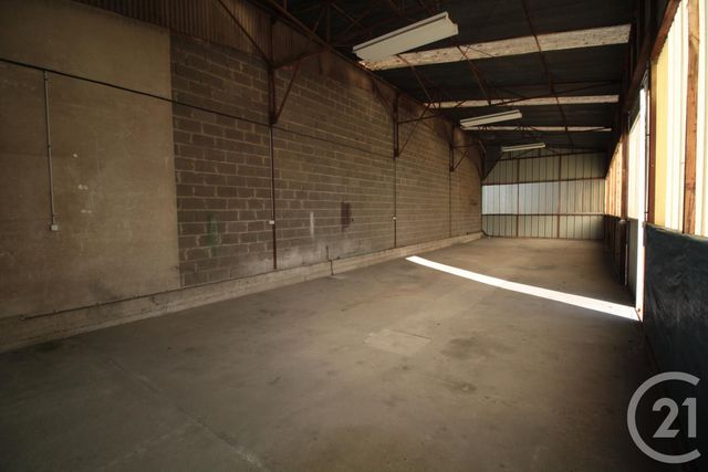 Appartement Local à louer - 1 pièce - 125.0 m2 - TOURVILLE SUR PONT AUDEMER - 27 - HAUTE-NORMANDIE - Century 21 Harmony