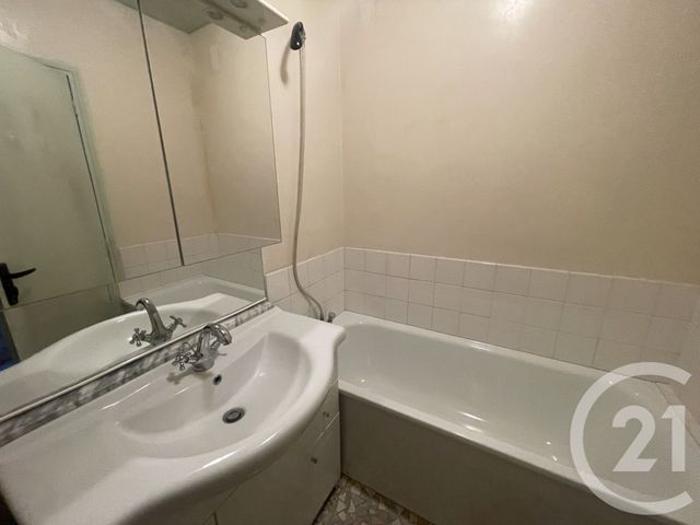 Appartement T3 à vendre - 4 pièces - 60.0 m2 - PONT AUDEMER - 27 - HAUTE-NORMANDIE - Century 21 Harmony