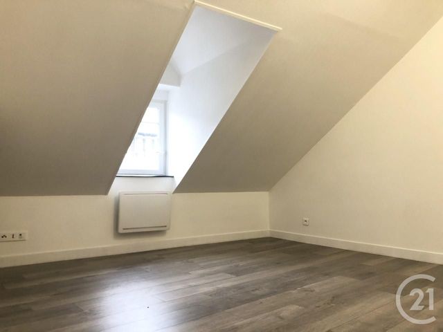 Appartement T4 à louer - 4 pièces - 57.43 m2 - PONT AUDEMER - 27 - HAUTE-NORMANDIE - Century 21 Harmony