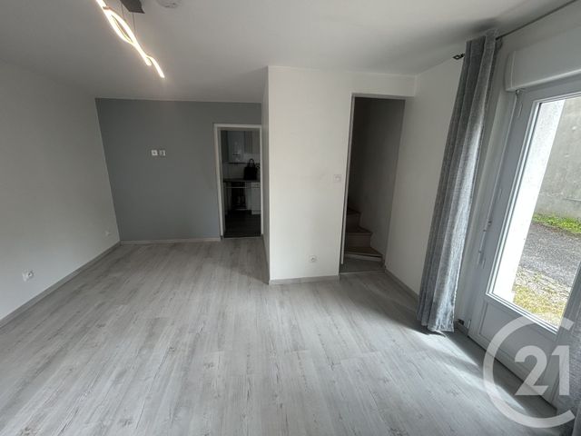 maison à louer - 3 pièces - 49.48 m2 - MANNEVILLE SUR RISLE - 27 - HAUTE-NORMANDIE - Century 21 Harmony