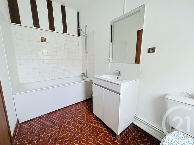 Appartement T2 à louer - 2 pièces - 53.0 m2 - PONT AUDEMER - 27 - HAUTE-NORMANDIE - Century 21 Harmony