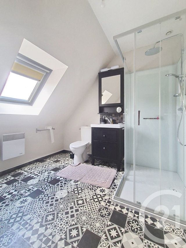 maison à louer - 5 pièces - 110.0 m2 - PONT AUDEMER - 27 - HAUTE-NORMANDIE - Century 21 Harmony