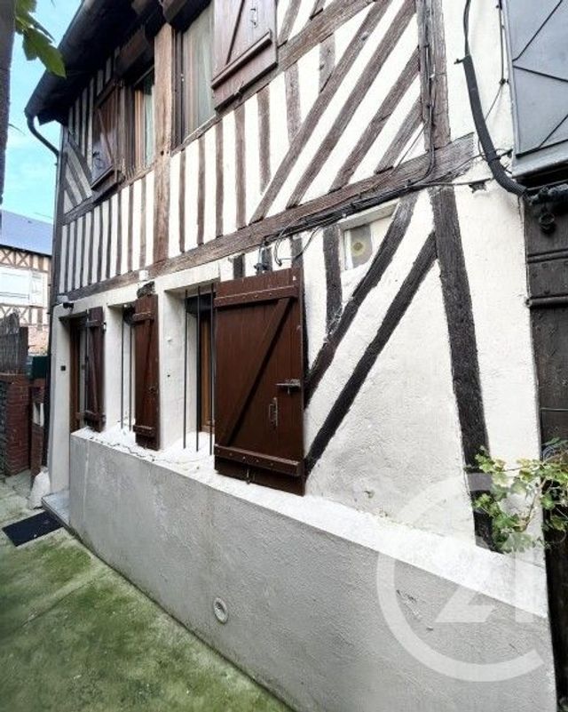 Appartement à louer - 3 pièces - 44.45 m2 - PONT AUDEMER - 27 - HAUTE-NORMANDIE - Century 21 Harmony